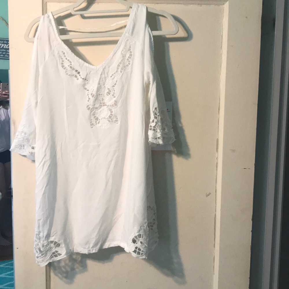 White lace cold shoulder beach coverup
